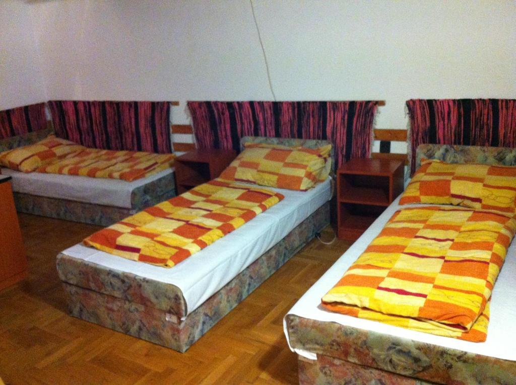 Season Hostel 2 Budapest Camera foto